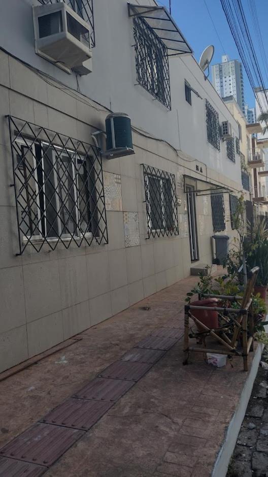 Balneário Camboriú Hospedagem Domiciliar Alternativa מראה חיצוני תמונה
