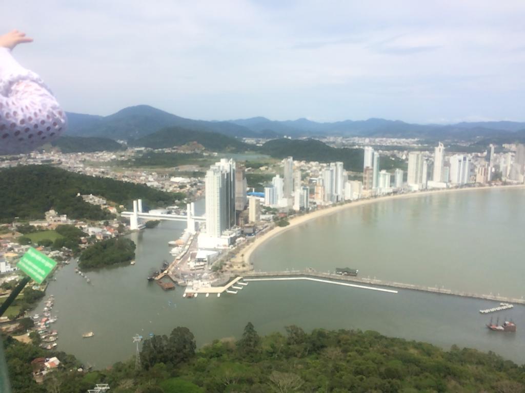 Balneário Camboriú Hospedagem Domiciliar Alternativa מראה חיצוני תמונה